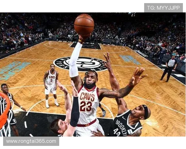 杜兰特谈训练心态：像战士一样拼杀有时两天不洗澡